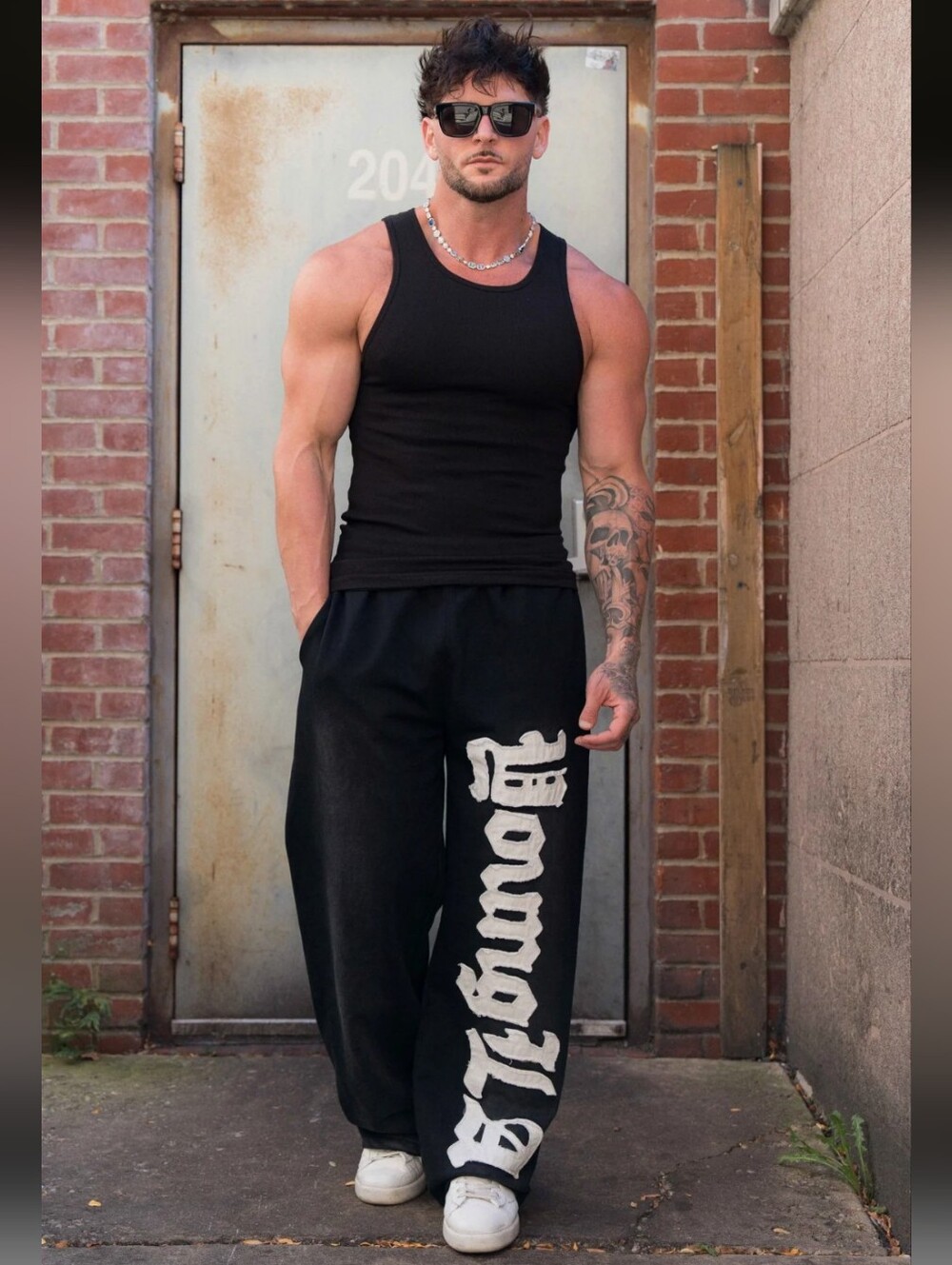 YoungLA Black 2127 - Big Patch Sweats- M - Picture 3 of 4